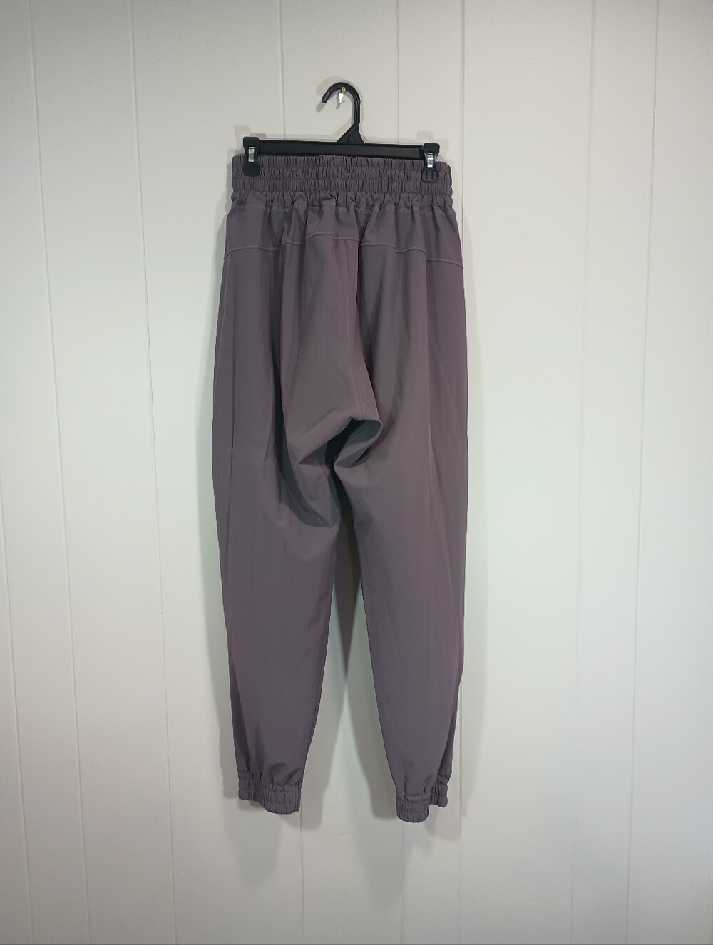 HALARA Men's Joggers in Mauve Purple - Picture 2 of 4